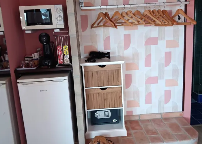 Pensión Local Patudos, Com Terraco Privado