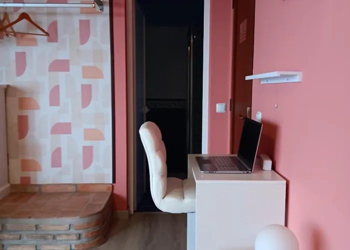 Local Patudos, Com Terraco Privado Pensión